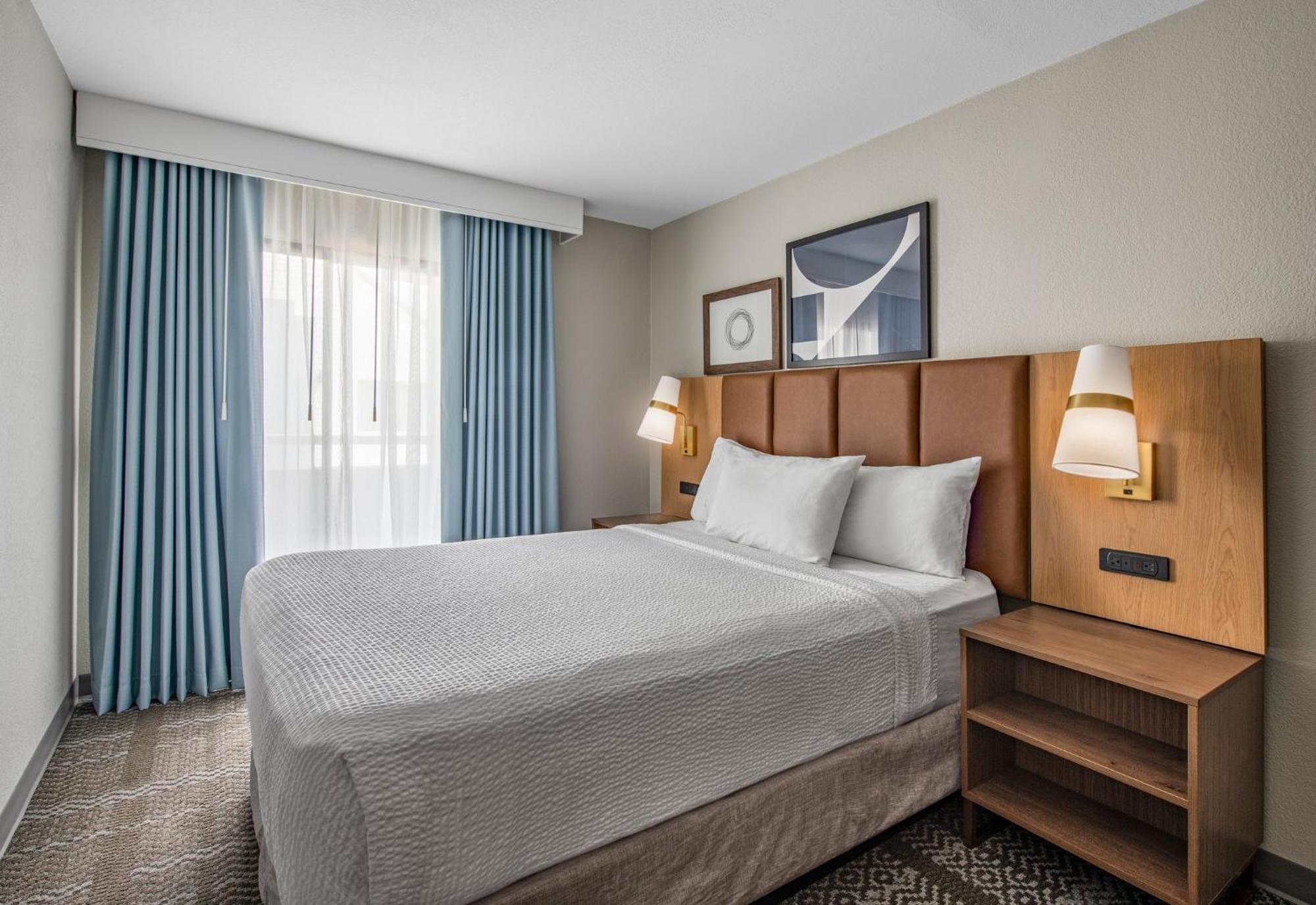 Staybridge Suites Oxnard - River Ridge By Ihg Bagian luar foto