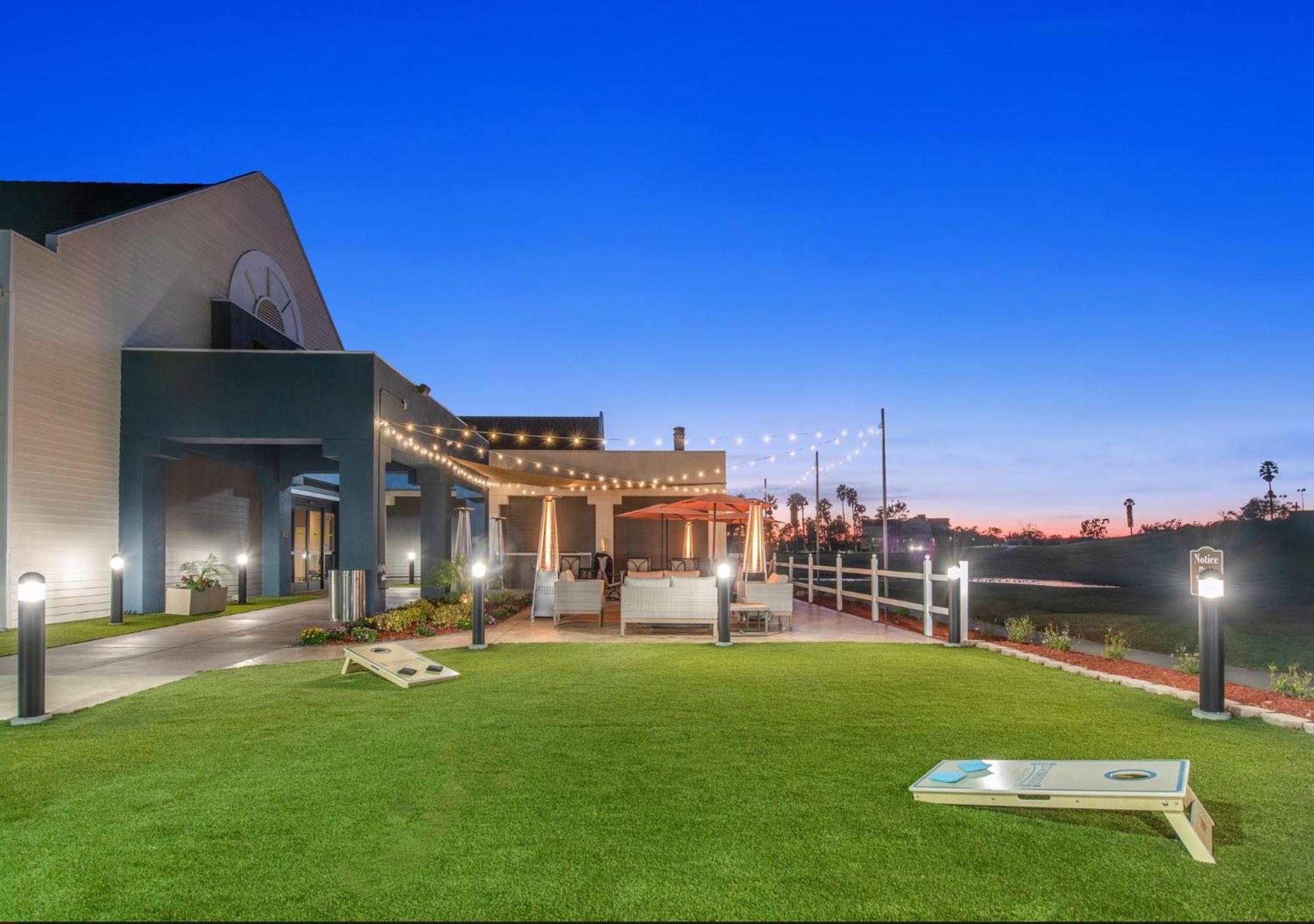 Staybridge Suites Oxnard - River Ridge By Ihg Bagian luar foto