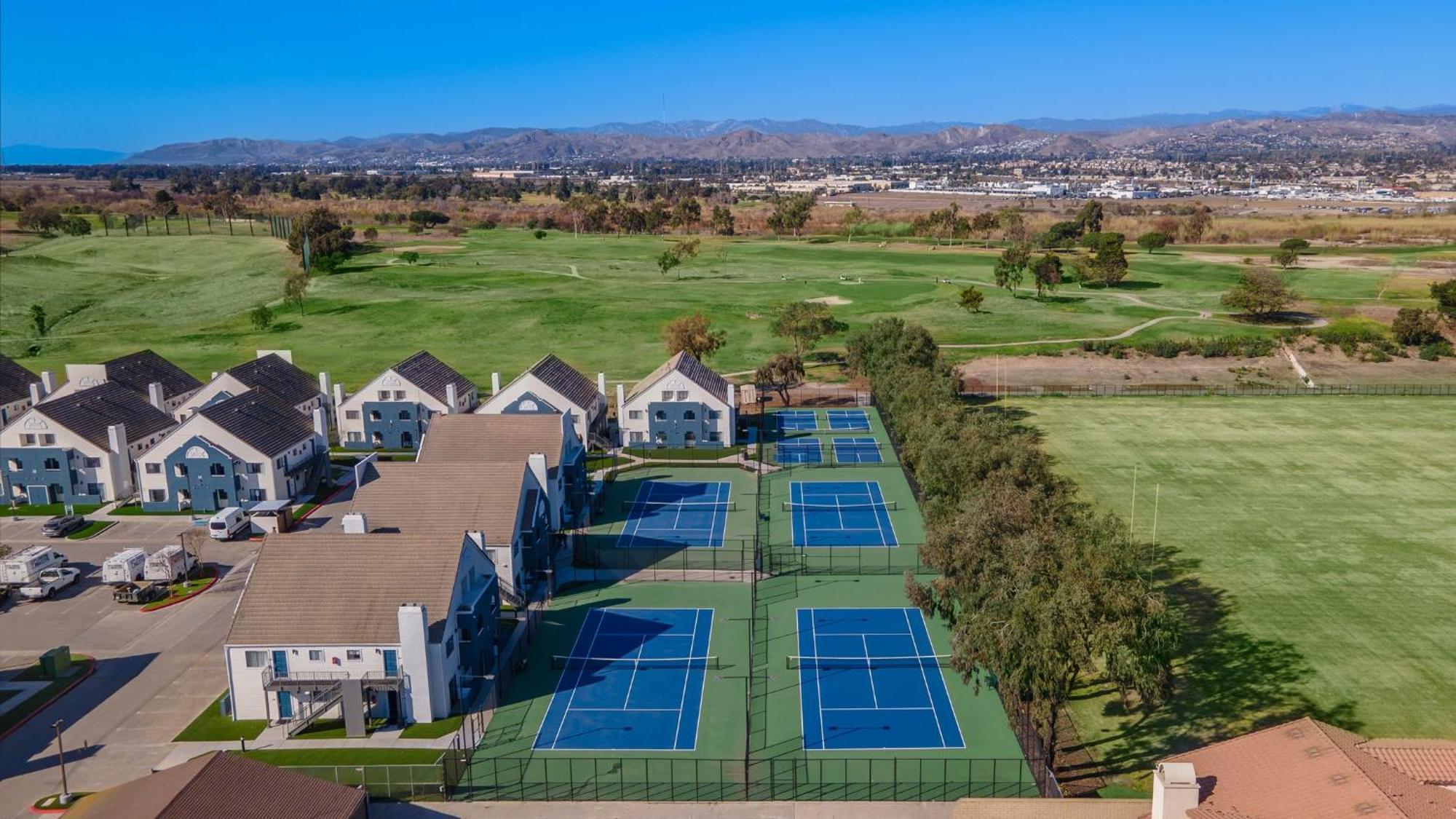 Staybridge Suites Oxnard - River Ridge By Ihg Bagian luar foto